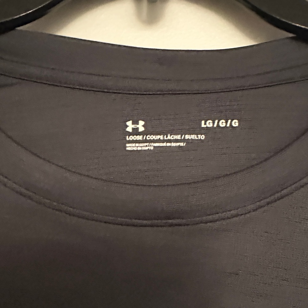 Under Armour Charcoal Long Sleeve Tee - Picture 4 of 4